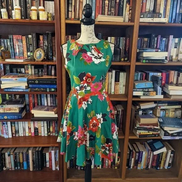 RENASCIMENTO green floral fit and flare dress sz s dolce Vita made in Italy euc - Picture 1 of 6